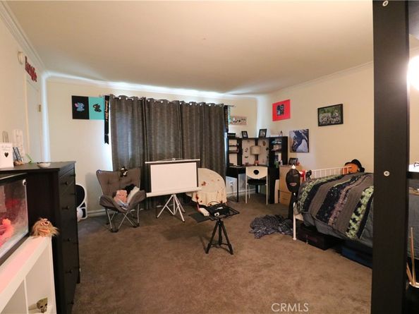 525 S Shelton Street 102, Burbank CA 91506