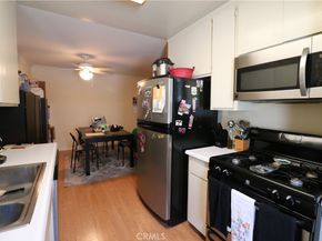 525 S Shelton Street 102, Burbank CA 91506