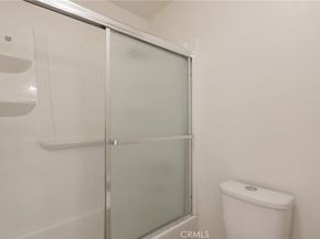 824 N Pasadena 6, Azusa CA 91702