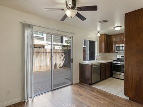 824 N Pasadena 6, Azusa CA 91702
