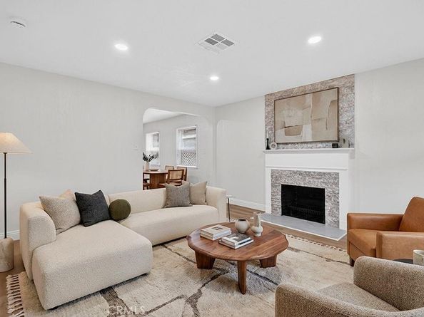 4392 Elm, Long Beach CA 90807