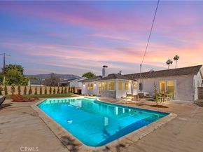 1521 Mural, Claremont CA 91711