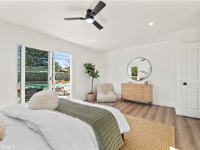 1521 Mural, Claremont CA 91711