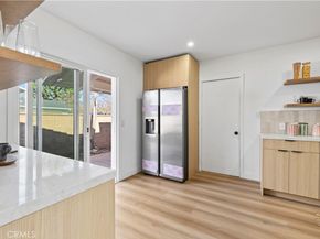 1521 Mural, Claremont CA 91711