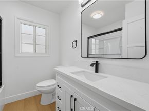 2917 Del Amo, Lakewood CA 90712