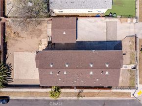 689 E 115, Los Angeles CA 90059