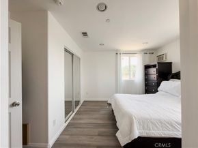 689 E 115, Los Angeles CA 90059