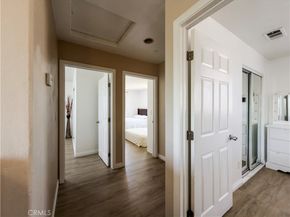 689 E 115, Los Angeles CA 90059