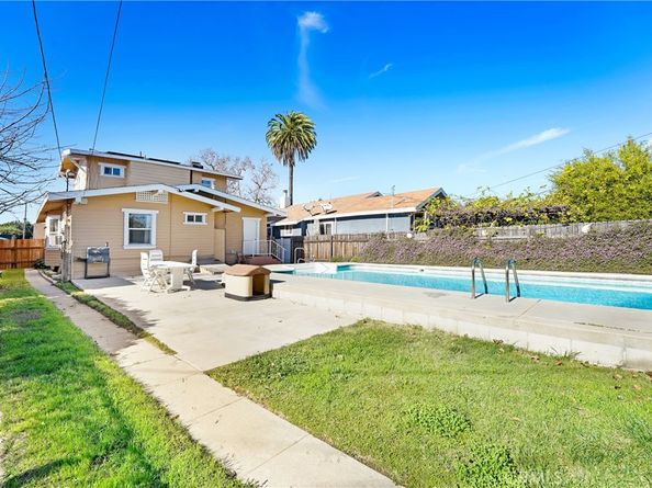 4314 La Salle Avenue, Los Angeles CA 90062