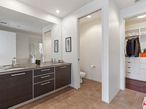801 S Grand Avenue 2211, Los Angeles CA 90017