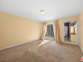 9044 Elevado Street, West Hollywood CA 90069
