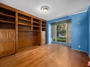 9044 Elevado Street, West Hollywood CA 90069