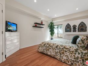 8160 Manitoba Street 113, Playa Del Rey CA 90293