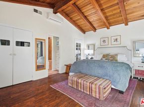 1551 N Beverly Glen Boulevard, Los Angeles CA 90077