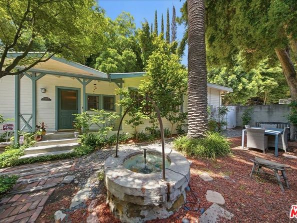 1551 N Beverly Glen Boulevard, Los Angeles CA 90077
