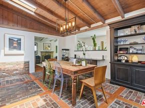 1551 N Beverly Glen Boulevard, Los Angeles CA 90077