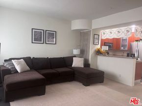 620 S Gramercy Place 339, Los Angeles CA 90005
