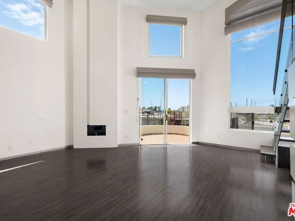 235 Main Street 316, Venice CA 90291