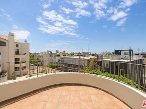 235 Main Street 316, Venice CA 90291