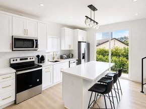 10744 Aqua Vista Street, Studio City CA 91602