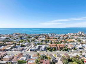 622 S Pacific Coast Highway, Redondo Beach CA 90277