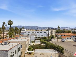 1238 S Holt Avenue 5, Los Angeles CA 90035