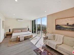 7010 Loyal Trail, Los Angeles CA 90068