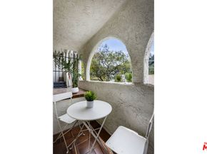 2426 Cazaux Place, Los Angeles CA 90068