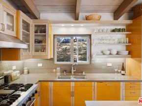 635 Greenleaf Canyon Boulevard, Topanga CA 90290