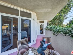 2115 3rd Street 102, Santa Monica CA 90405