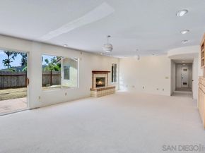 9520 Poole St, La Jolla CA 92037