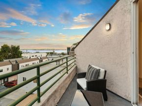 3974 Riviera Dr, San Diego CA 92109