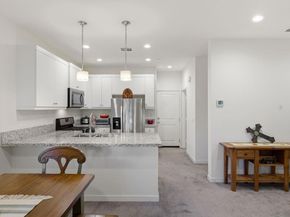 4129 Sitio Flor, Oceanside CA 92057