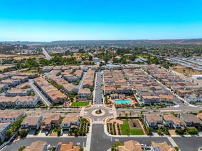 4129 Sitio Flor, Oceanside CA 92057