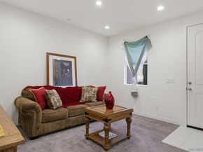 4129 Sitio Flor, Oceanside CA 92057