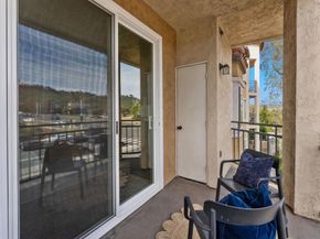 2250 Camino de la Reina 202, San Diego CA 92108