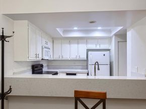 4012 Nobel Dr 103, San Diego CA 92122