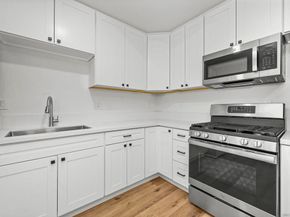 6979 81 Amherst, San Diego CA 92115