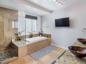 5390 Carlsbad Boulevard, Carlsbad CA 92008