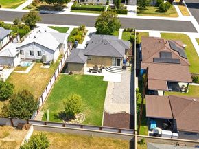760 E J, Ontario CA 91764