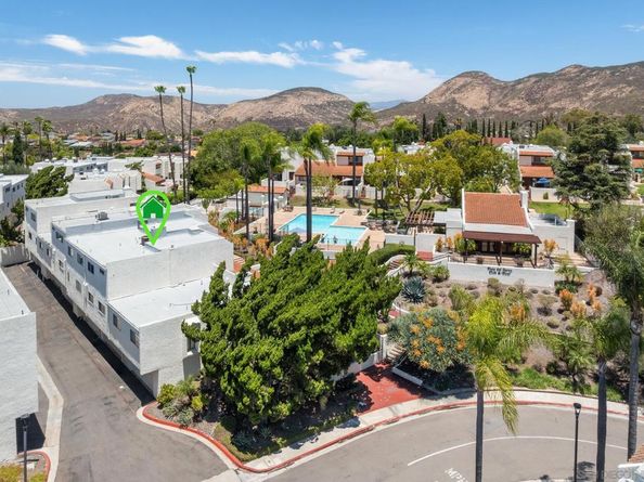 6786 Caminito Del Greco, San Diego CA 92120