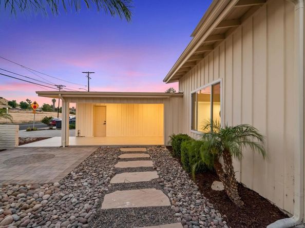 12674 Metate Ln, Poway CA 92064