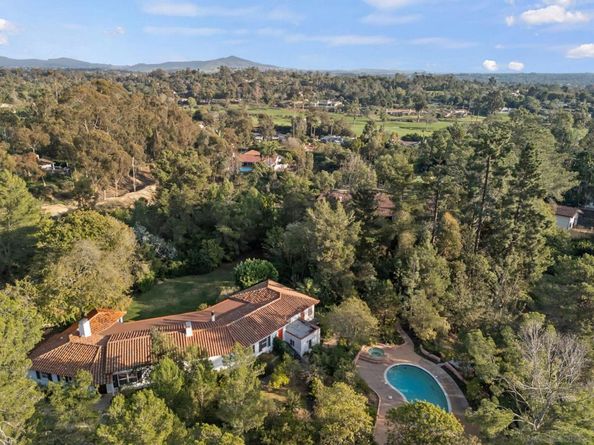 6141 Lago Lindo, Rancho Santa Fe CA 92067