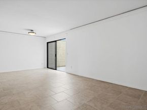 8725 Caminito Abrazo, La Jolla CA 92037