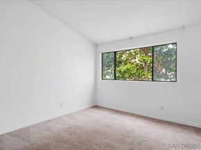 8725 Caminito Abrazo, La Jolla CA 92037