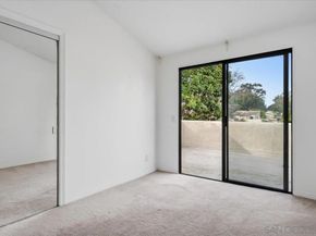 8725 Caminito Abrazo, La Jolla CA 92037