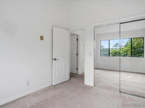 8725 Caminito Abrazo, La Jolla CA 92037