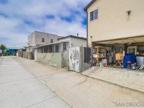 2567 69 L Street, San Diego CA 92102