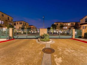 4382 Pacifica Way 4, Oceanside CA 92056