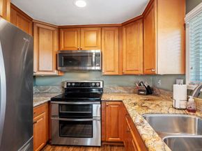 12581 Caminito De La Gallarda, San Diego CA 92128